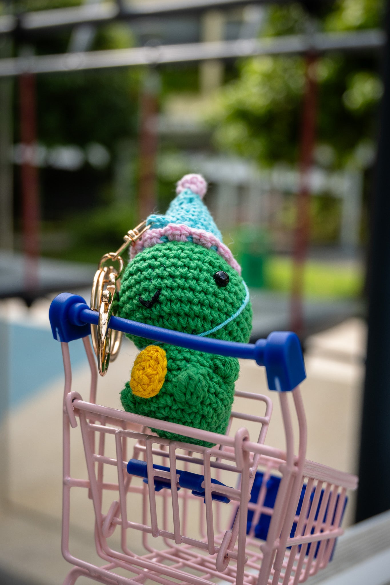 Crochet Party T-Rex Key Ring (Green)