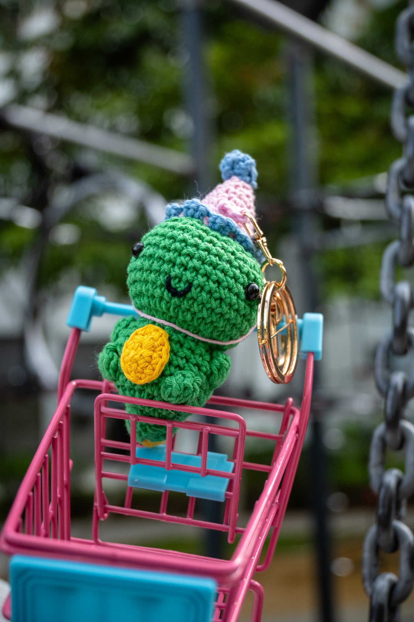 Crochet Party T-Rex Key Ring (Green)